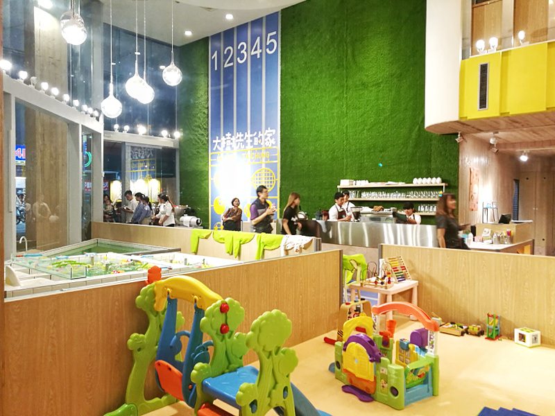 台中親子餐廳重新開幕，大樹先生台中店多種運動設備快帶孩子來放電