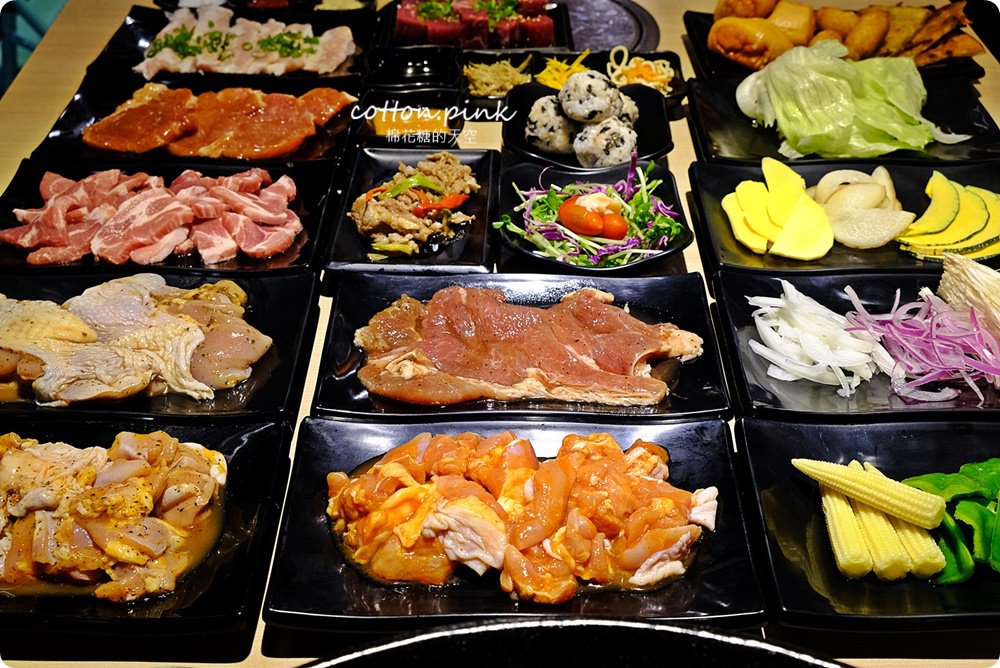 台中沙鹿韓式烤肉吃到飽！肉鮮生超狂肉山把我的胃淹沒啦～