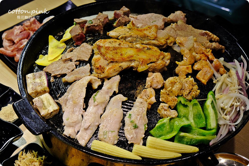 台中沙鹿韓式烤肉吃到飽！肉鮮生超狂肉山把我的胃淹沒啦～
