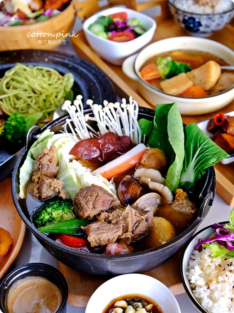 台中圖書館旁美食餐廳推薦|創意廚房不只早午餐～火鍋、中式定食都好吃！還有沙坑兒童區
