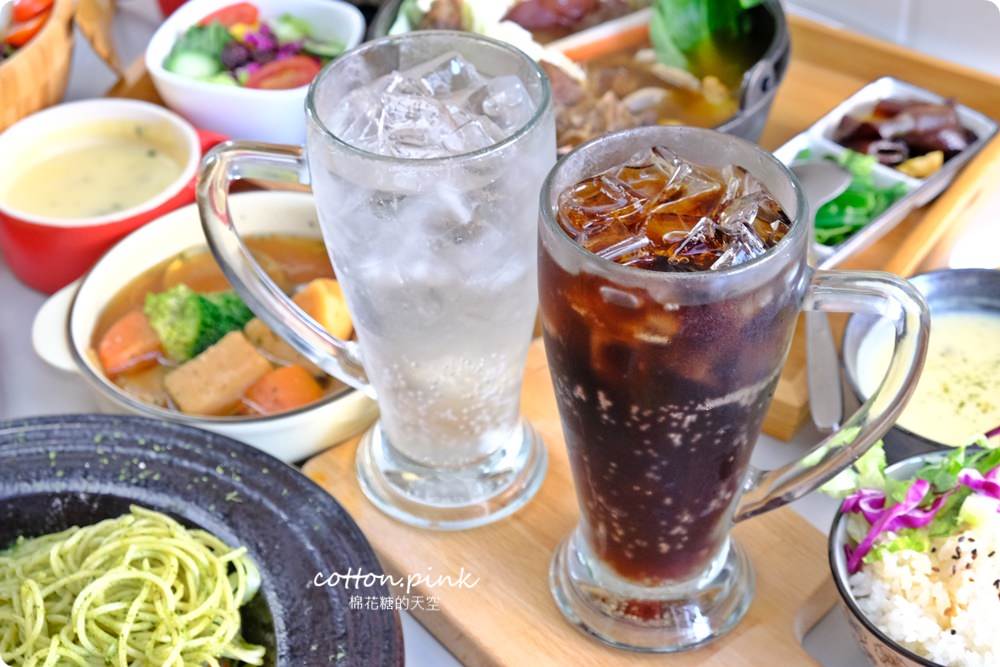 台中圖書館旁美食餐廳推薦|創意廚房不只早午餐～火鍋、中式定食都好吃！還有沙坑兒童區