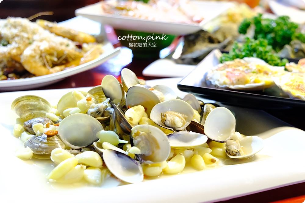 台中夜景餐廳新亮點-彩虹貨櫃屋裡大吃雞湯、砂鍋魚頭，那兩蚵換新裝囉