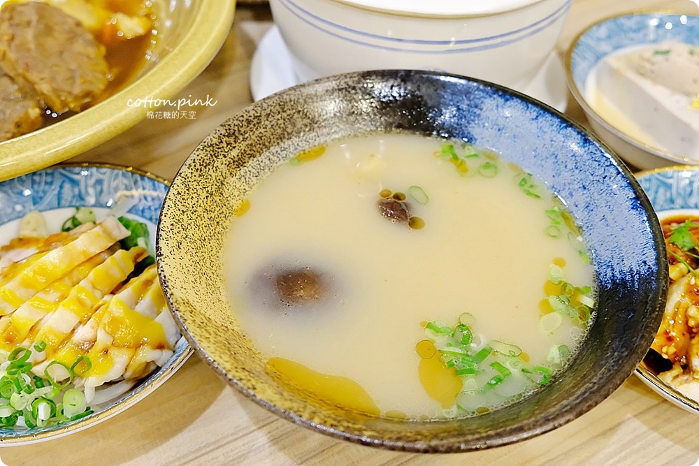 台中牛肉麵界的出奇蛋！一碗牛三寶滿足三種願望！巷子裏的老源香麵食館～平價餐點、五星享受