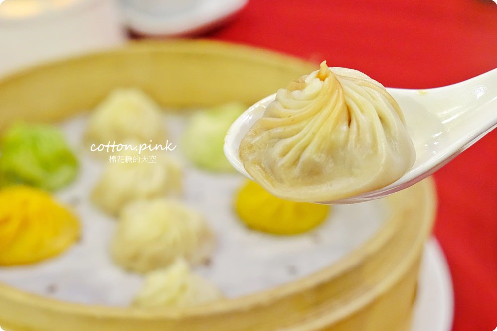 台北名店-點水樓火烔雞湯變泡麵-豪華小廚師慢食麵新口味！第一名的七彩小籠湯包年菜首選