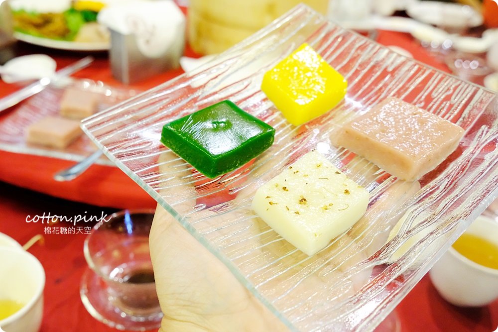 台北名店-點水樓火烔雞湯變泡麵-豪華小廚師慢食麵新口味！第一名的七彩小籠湯包年菜首選