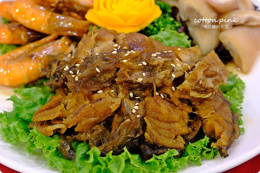 台北名店-點水樓火烔雞湯變泡麵-豪華小廚師慢食麵新口味！第一名的七彩小籠湯包年菜首選