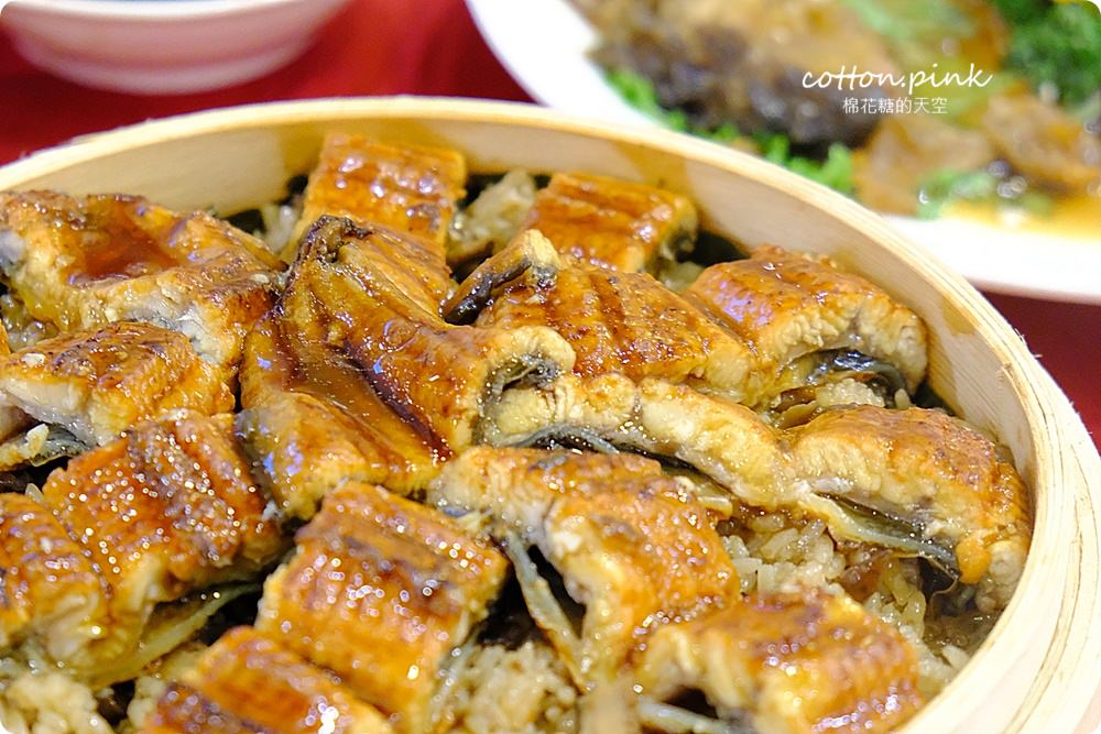 台北名店-點水樓火烔雞湯變泡麵-豪華小廚師慢食麵新口味！第一名的七彩小籠湯包年菜首選