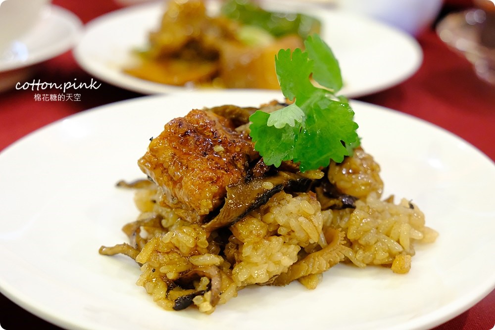 台北名店-點水樓火烔雞湯變泡麵-豪華小廚師慢食麵新口味！第一名的七彩小籠湯包年菜首選