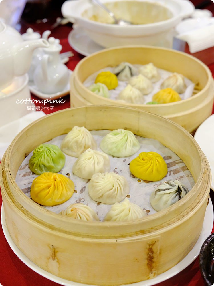 台北名店-點水樓火烔雞湯變泡麵-豪華小廚師慢食麵新口味！第一名的七彩小籠湯包年菜首選