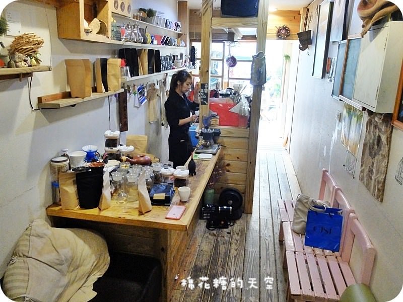 台中咖啡真心推薦~七家好店不只咖啡香,老宅、甜點、貓咪、腳踏車還有深夜限定的唷! 台中咖啡真心推薦~七家好店不只咖啡香,老宅、甜點、貓咪、腳踏車還有深夜限定的唷!