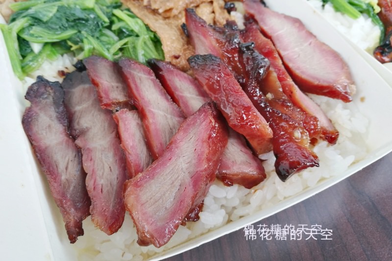 沙鹿排隊燒臘便當-來來鴨庄油亮鴨腿超誘人、焦糖叉燒讓人驚艷耶！