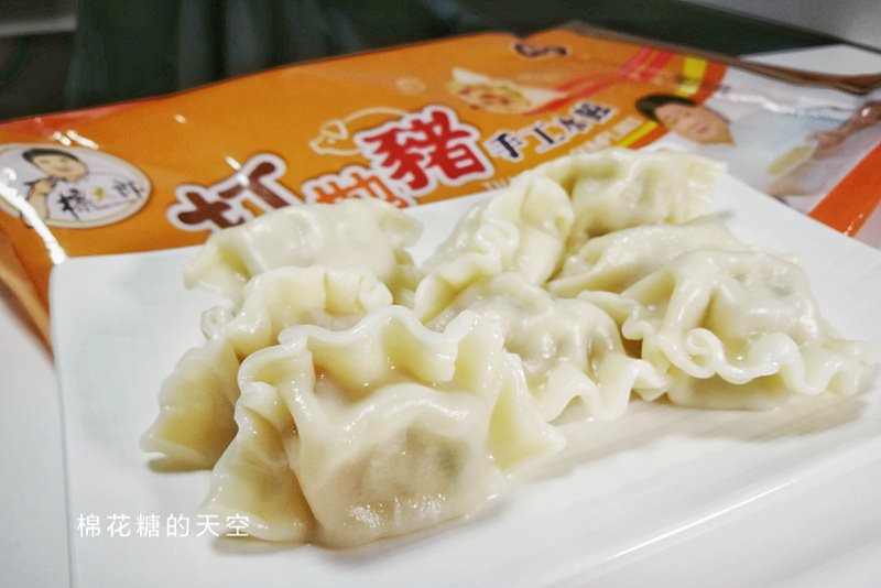 標哥都說讚！標太郎冷凍水餃大開箱～一顆兩吃！