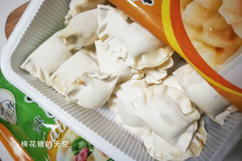 標哥都說讚！標太郎冷凍水餃大開箱～一顆兩吃！
