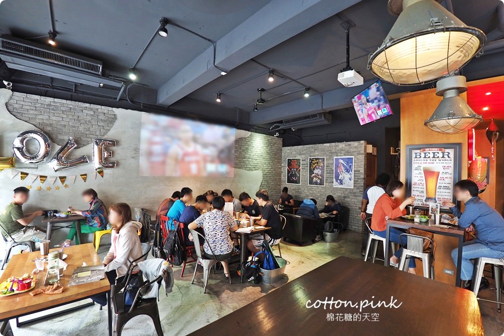 台中人氣早午餐Emma’s CAFE最新菜單特濃起士潛艇堡太邪惡！必須消滅它！