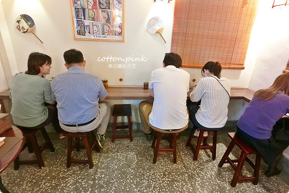 台中柳川最強-火曜二代目拉麵,滿滿叉燒入口即化,中午也有開喔! 台中柳川最強-火曜二代目拉麵,滿滿叉燒入口即化,中午也有開喔!