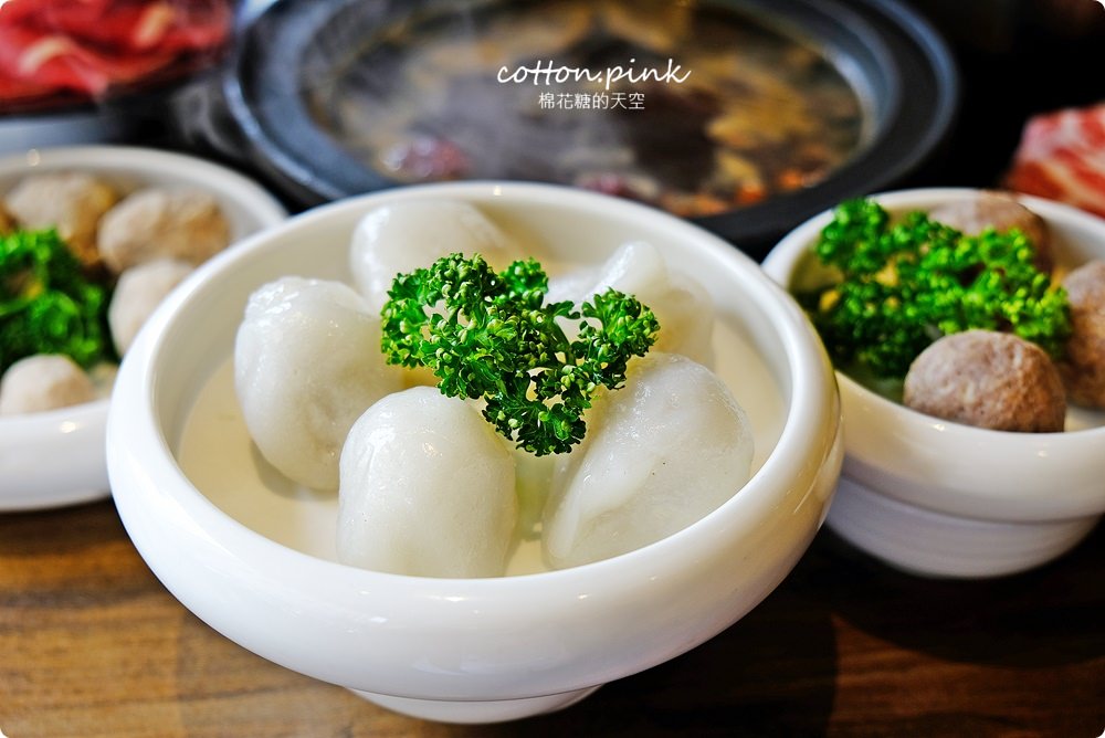 台中沙鹿火鍋推薦-尚石苑,熊熊火焰燃燒鍋vs濃濃牛奶起司鍋~好難選啊! 台中沙鹿火鍋推薦-尚石苑,熊熊火焰燃燒鍋vs濃濃牛奶起司鍋~好難選啊!