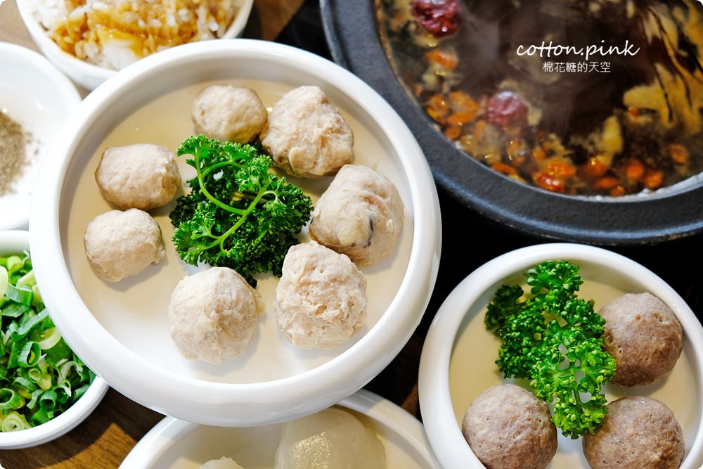 台中沙鹿火鍋推薦-尚石苑,熊熊火焰燃燒鍋vs濃濃牛奶起司鍋~好難選啊! 台中沙鹿火鍋推薦-尚石苑,熊熊火焰燃燒鍋vs濃濃牛奶起司鍋~好難選啊!