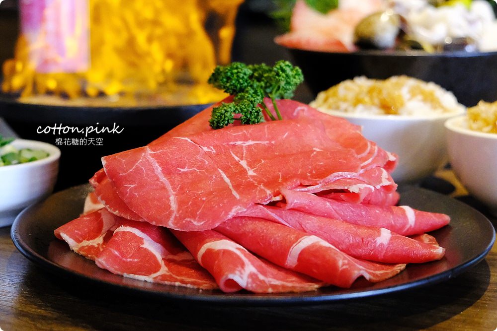 台中沙鹿火鍋推薦-尚石苑,熊熊火焰燃燒鍋vs濃濃牛奶起司鍋~好難選啊! 台中沙鹿火鍋推薦-尚石苑,熊熊火焰燃燒鍋vs濃濃牛奶起司鍋~好難選啊!