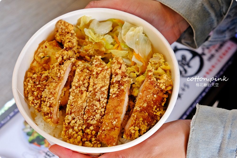 台中南屯便當推薦|肥飯堂傳統便當香酥肉排太迷人，大推手工麵線拌豬油超香的啦