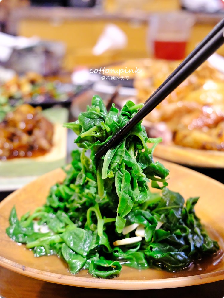 台中隱藏版庭園餐廳-城市部落超好拍！脆皮烤雞必點～獨家餐點好吃又特別
