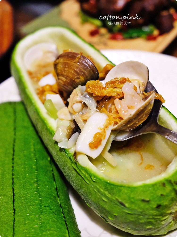 台中隱藏版庭園餐廳-城市部落超好拍！脆皮烤雞必點～獨家餐點好吃又特別