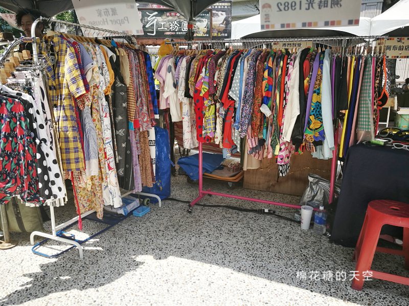 台中懷舊文化市集週末盛大展開，古物、老著、舊玩具～滿滿回憶上心頭
