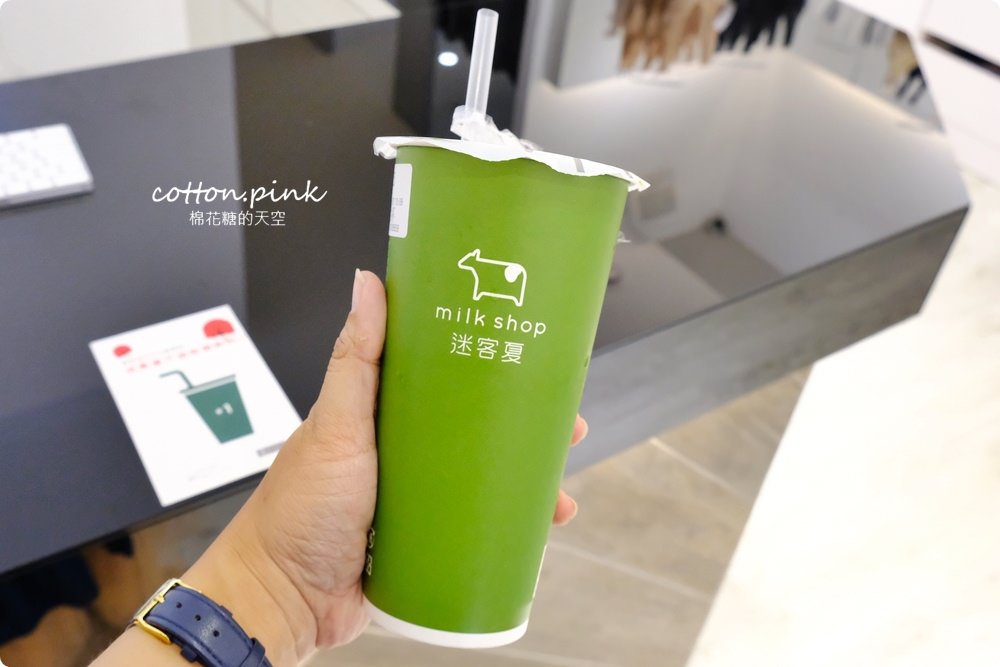 台中老牌大成內衣逢甲夜市開分店啦！香港女孩兒必買就是這一套！六色通通帶回家……