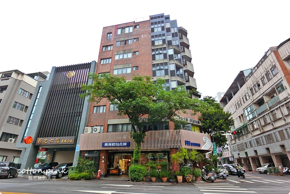台中麵包老店過生日啦！馥漫麵包花園23周年慶～加碼推出水果三明治，季節限定芒果口味快來搶！