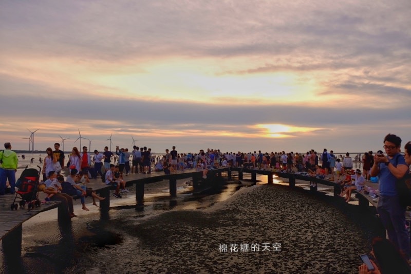 台中必玩景點|高美濕地超美夕陽天空之鏡～文內有潮汐時間可查詢