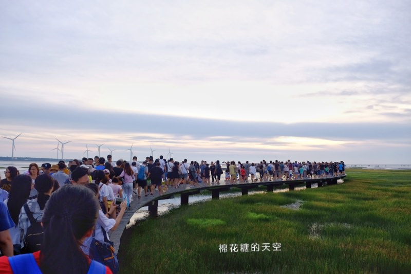 台中必玩景點|高美濕地超美夕陽天空之鏡～文內有潮汐時間可查詢