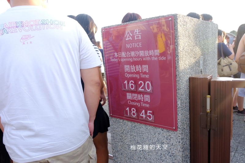 台中必玩景點|高美濕地超美夕陽天空之鏡～文內有潮汐時間可查詢