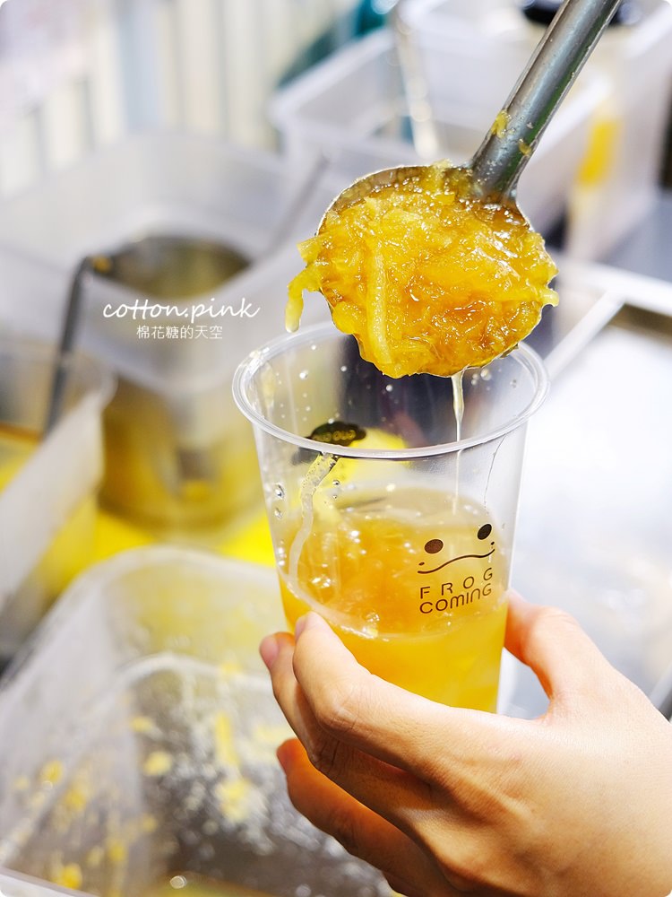 台中一中街必喝飲料-青蛙下蛋回來了！升級版青蛙來了～獨家黑糖珍珠冰沙陪你過夏天！