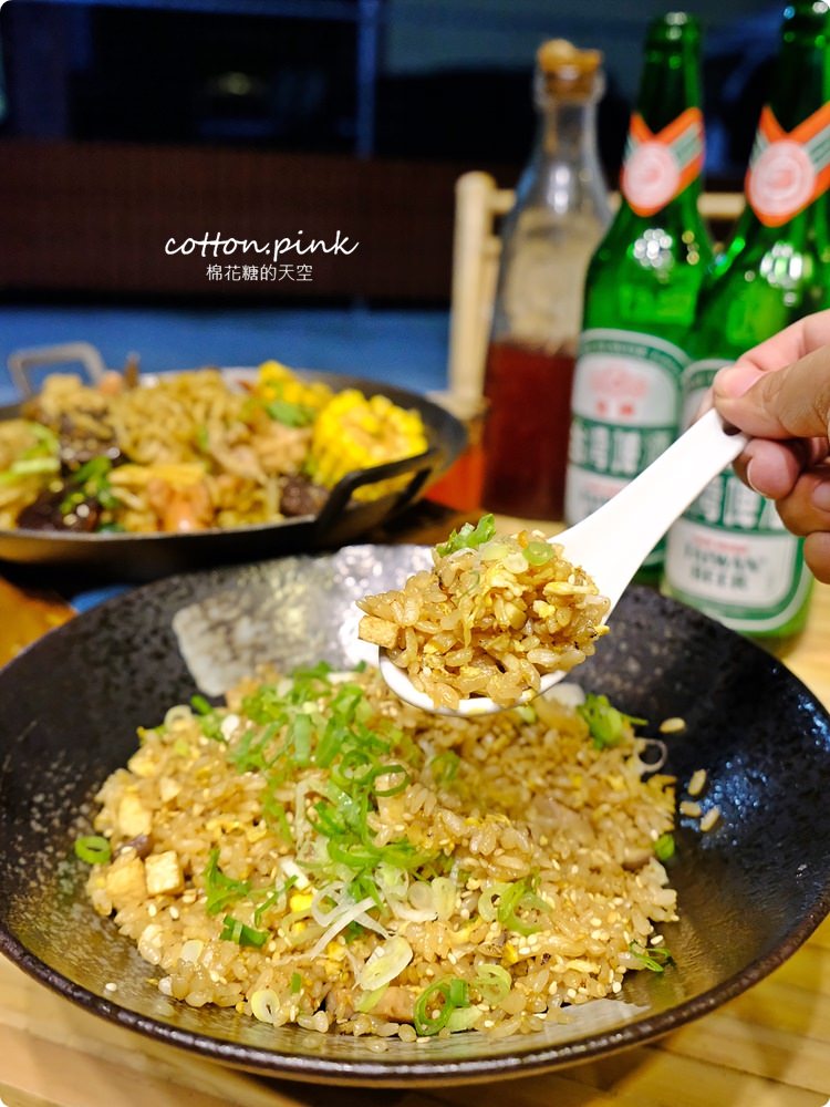 乾的麻辣鍋?!台中也有道地四川干鍋-蘇氏香鍋！獨家老油香氣逼人～老闆跟菜色一樣可口……XD
