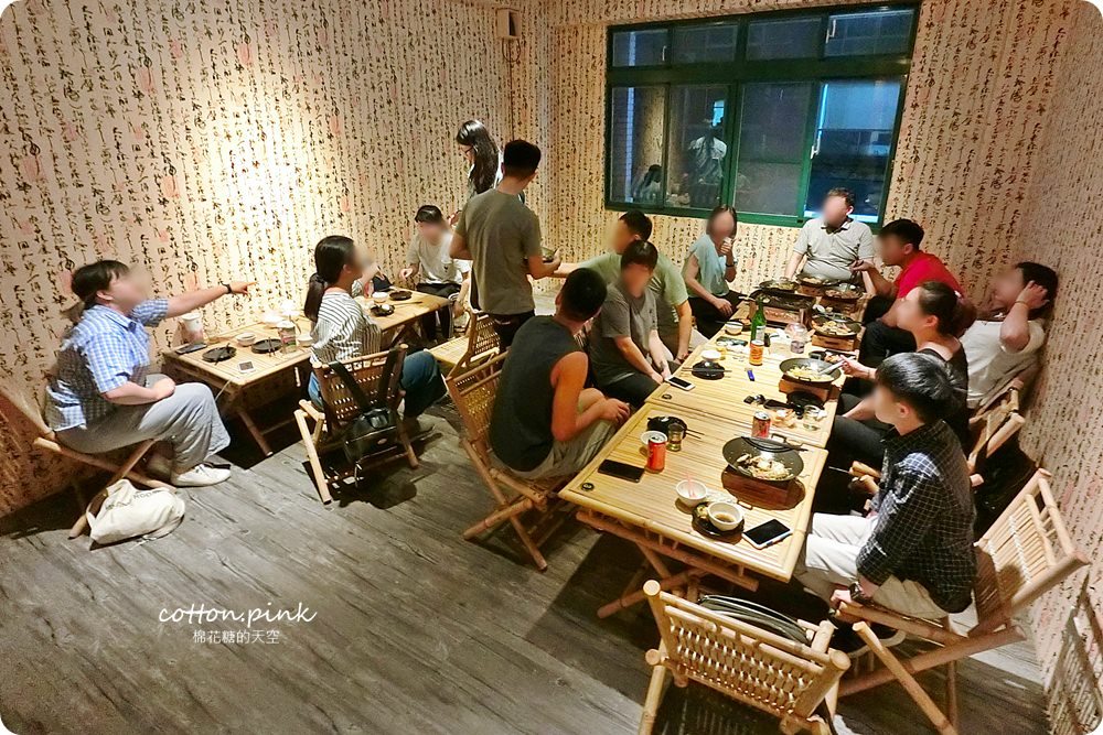 乾的麻辣鍋?!台中也有道地四川干鍋-蘇氏香鍋！獨家老油香氣逼人～老闆跟菜色一樣可口……XD