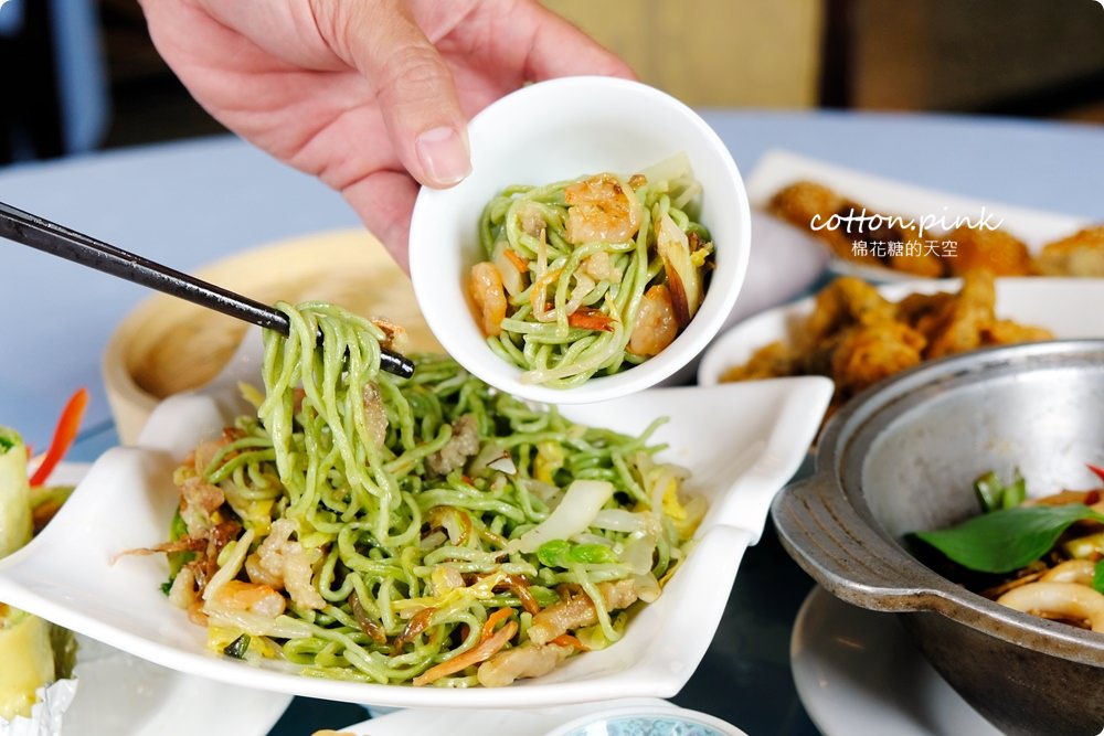 高美濕地排隊前先來朝聖台中海鮮必吃老店-新天地梧棲創始店，獨家手路菜兩個人就可以吃