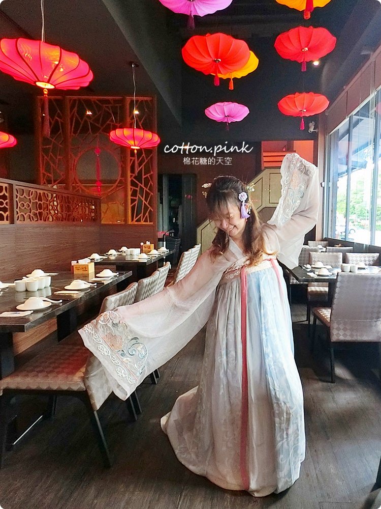 陸劇仙女換你當！台中吃川菜還能體驗夢幻漢服～品渝宴川菜館讓人吃得過癮更拍得滿意