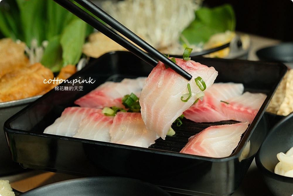 台中崇德路小火鍋新品牌！私鍋藝招牌奶香鍋超過十種配料兩百元有找～