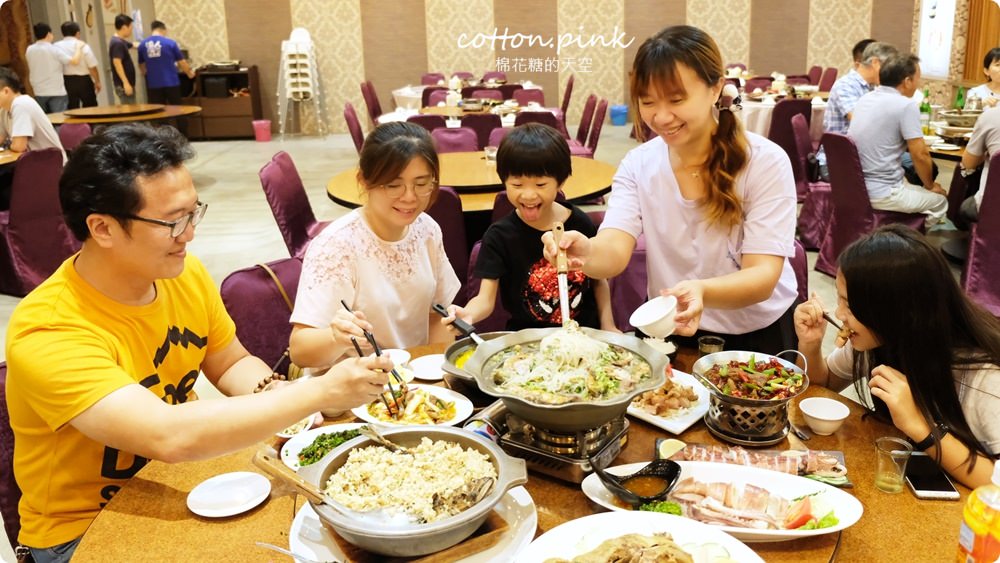台中大里海鮮餐廳推薦-漁人料理屋，大推金鯧米粉、蟹黃豆腐～家庭聚餐老少咸宜