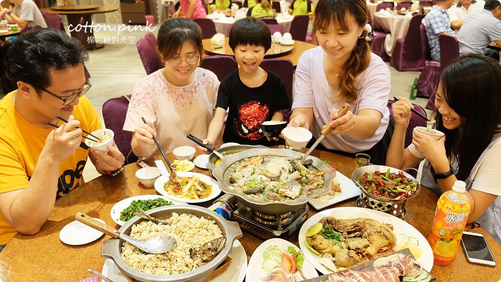台中大里海鮮餐廳推薦-漁人料理屋，大推金鯧米粉、蟹黃豆腐～家庭聚餐老少咸宜