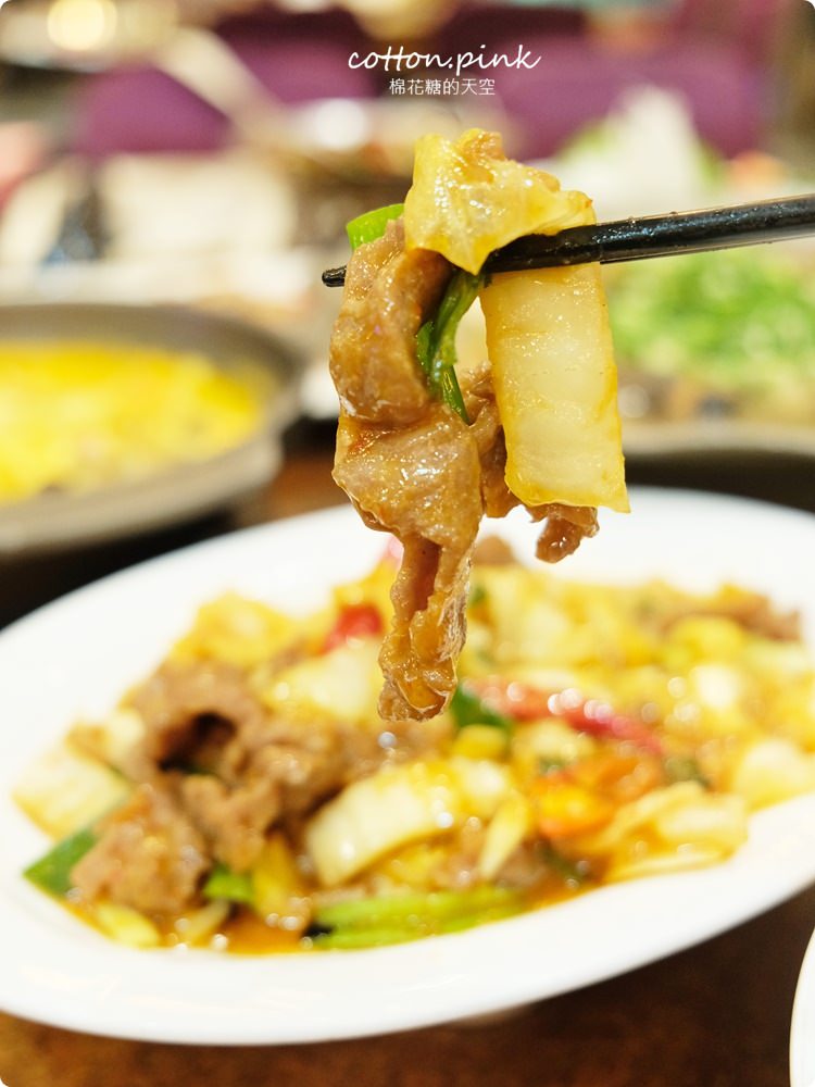 台中大里海鮮餐廳推薦-漁人料理屋，大推金鯧米粉、蟹黃豆腐～家庭聚餐老少咸宜
