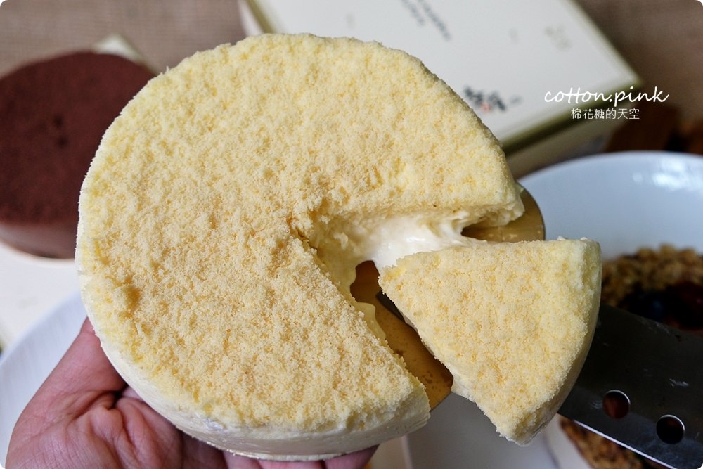 台中必吃爆漿乳酪蛋糕叫人流口水-彌月蛋糕就選他！杏屋最新雙人下午茶套餐～三層下午茶超豐富