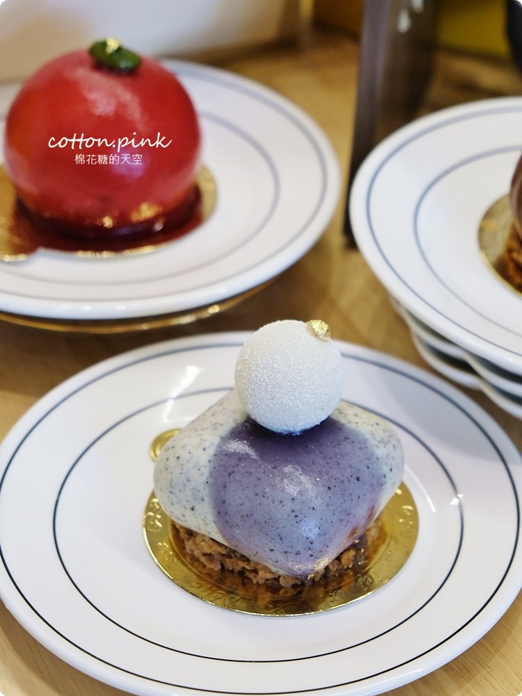 台中必吃爆漿乳酪蛋糕叫人流口水-彌月蛋糕就選他！杏屋最新雙人下午茶套餐～三層下午茶超豐富