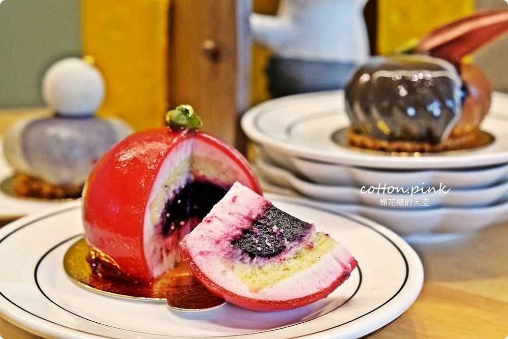 台中必吃爆漿乳酪蛋糕叫人流口水-彌月蛋糕就選他！杏屋最新雙人下午茶套餐～三層下午茶超豐富