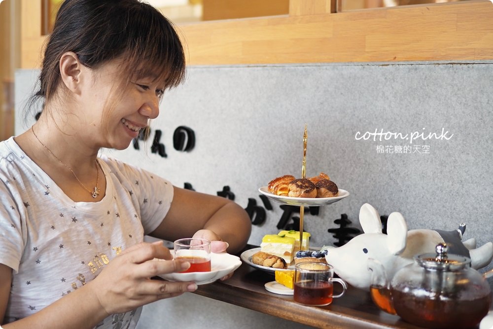 台中必吃爆漿乳酪蛋糕叫人流口水-彌月蛋糕就選他！杏屋最新雙人下午茶套餐～三層下午茶超豐富