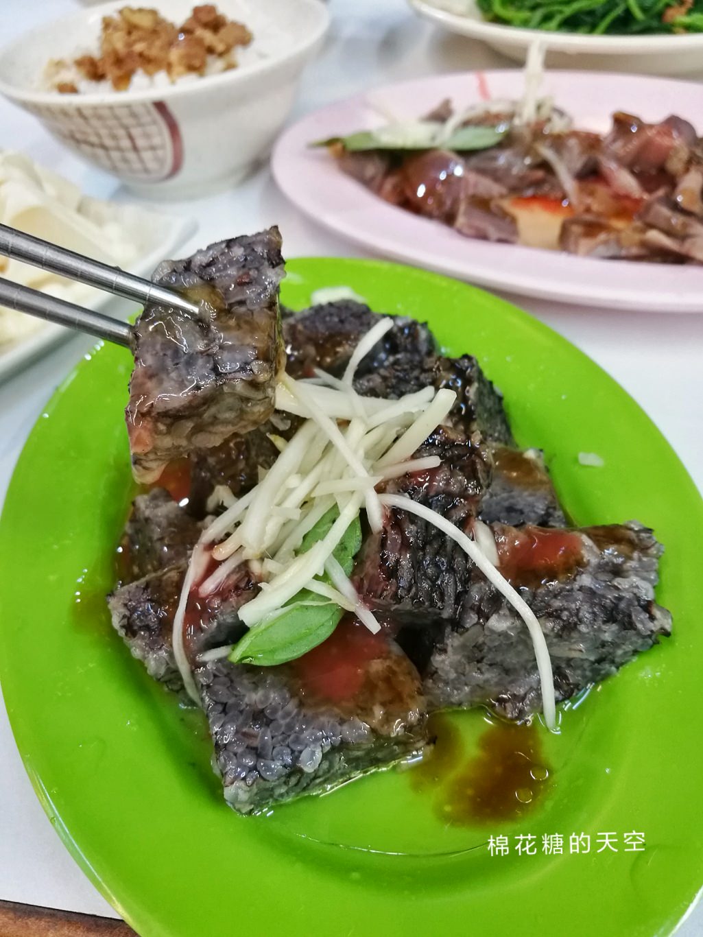 草悟道旁中美街宵夜好罪惡！阿川鵝肉內行人都點這一盤！