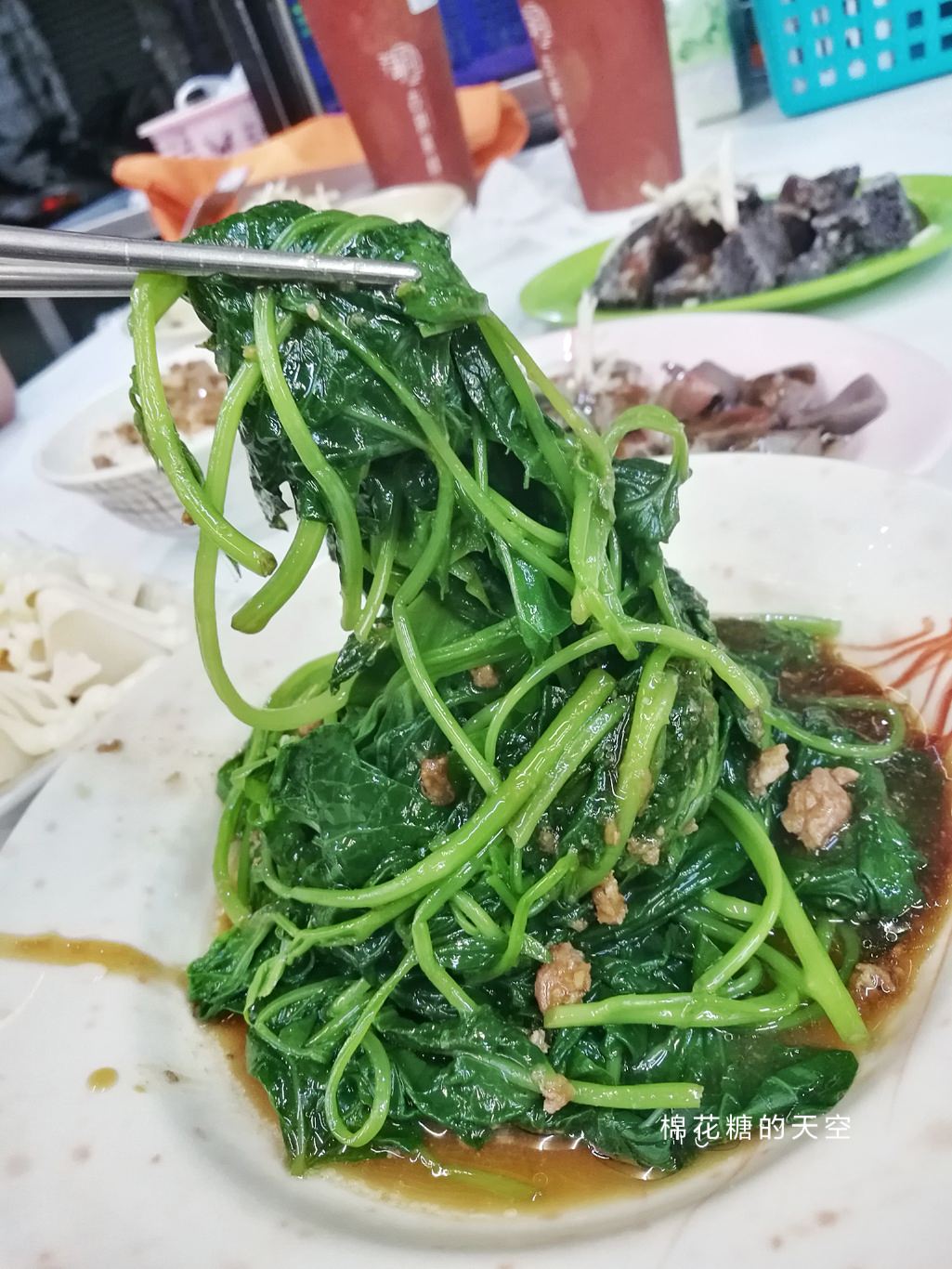 草悟道旁中美街宵夜好罪惡！阿川鵝肉內行人都點這一盤！