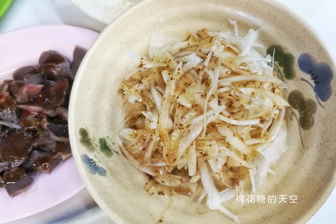 草悟道旁中美街宵夜好罪惡！阿川鵝肉內行人都點這一盤！