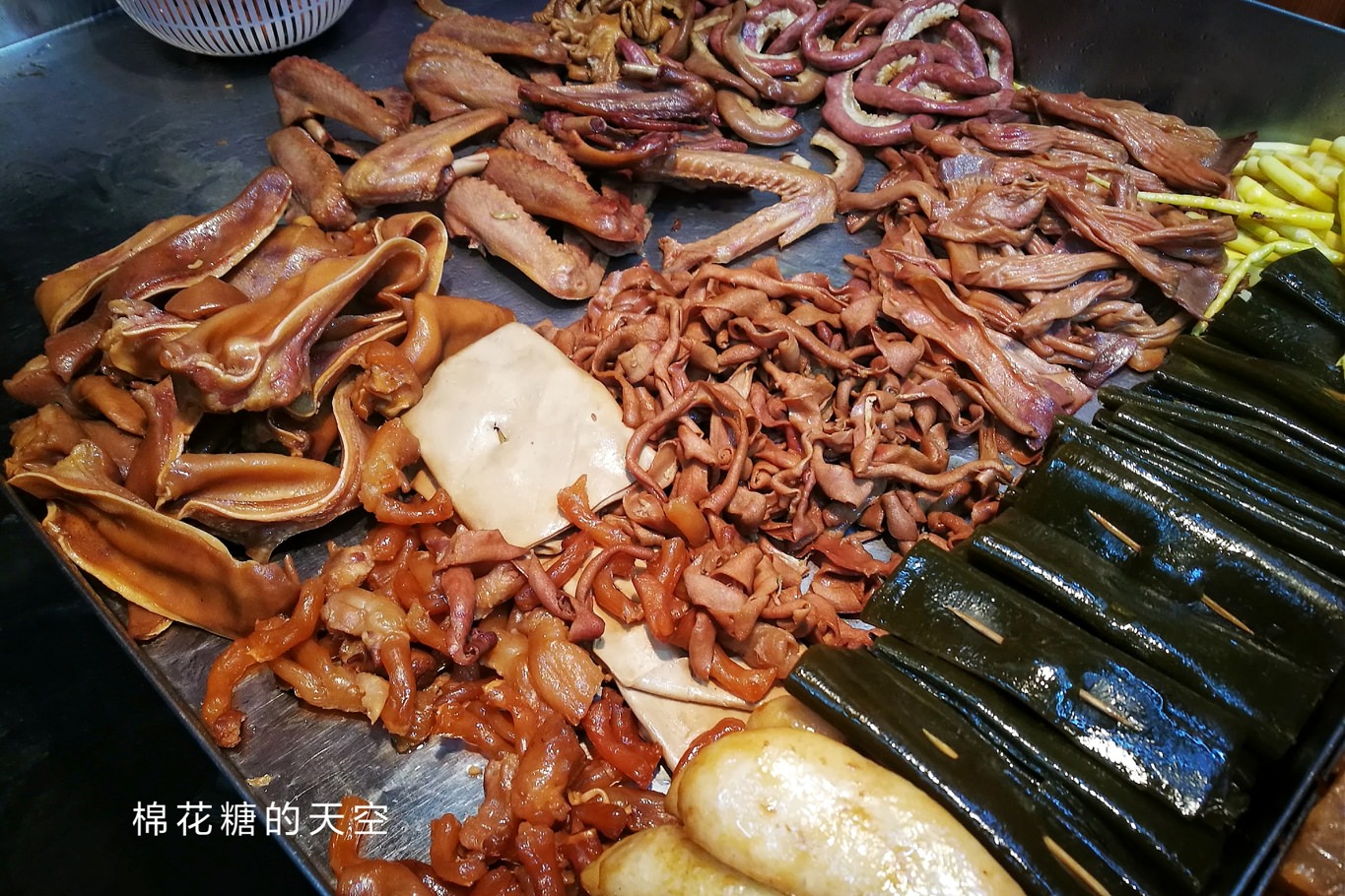 台中一中老攤位冷滷味-阿ㄆㄧㄚ~吃一口青春回憶上心頭 台中一中老攤位冷滷味-阿ㄆㄧㄚ~吃一口青春回憶上心頭