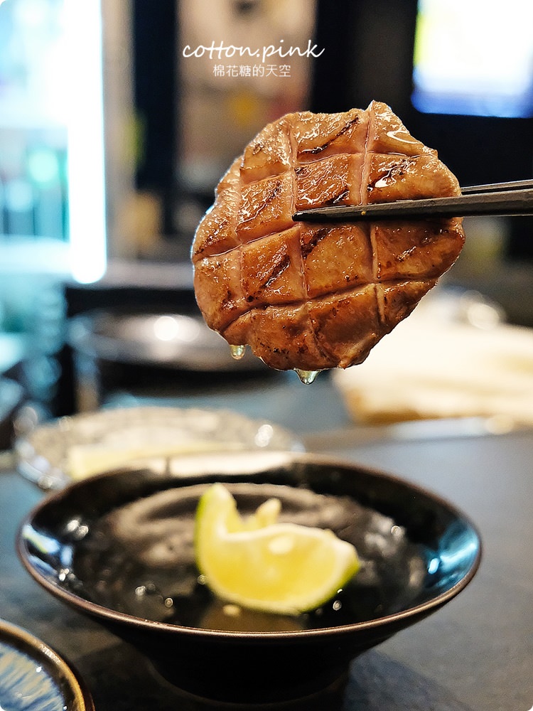 台中燒肉這家不能錯過，全程桌邊服務超享受，板前燒肉一徹刁嘴朋友也滿意
