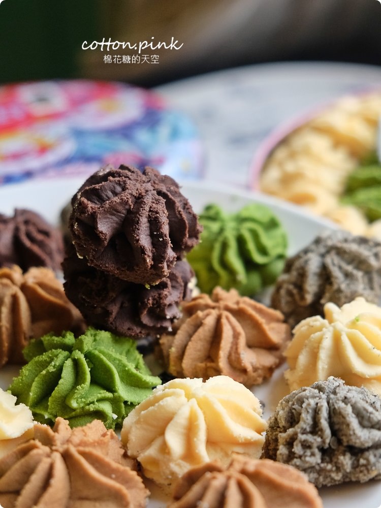 台中伴手禮推薦|童話風鐵盒餅乾送禮最夢幻-母親節就送愛威餅乾表心意 台中伴手禮推薦|童話風鐵盒餅乾送禮最夢幻-母親節就送愛威餅乾表心意